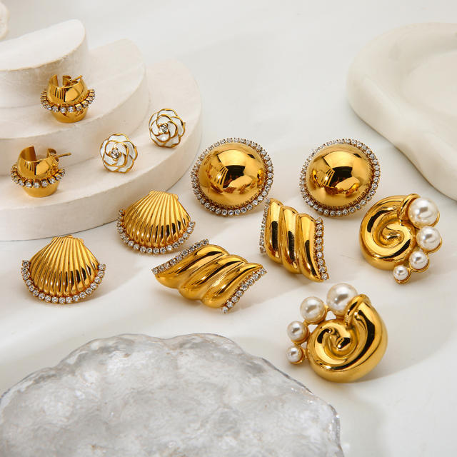 18KG hot sale inlaid diamond shell button shape stainless steel earrings