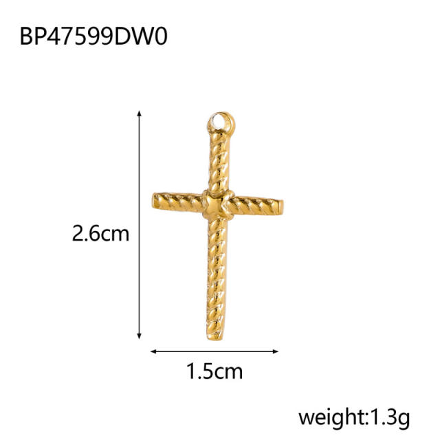 Hot-Selling Baroque Style Heart Pendant Zircon Inlaid Stainless Steel DIY Jewelry Accessories Wholesale