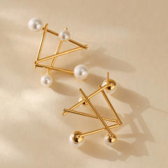 New Geometric Design Pearl Earrings Women's Daily Wear Real Gold Plated Earrings