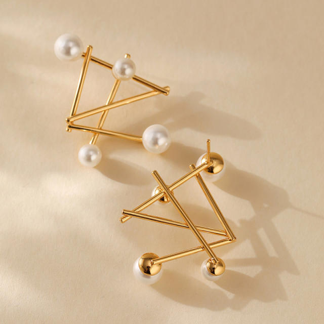 New Geometric Design Pearl Earrings Women's Daily Wear Real Gold Plated Earrings