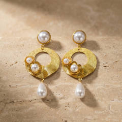 New design vintage pearl inlaid geometric circle stainless steel earrings