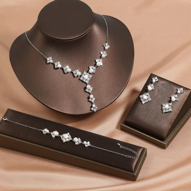 Water Drops Pearl Necklace Earrings Jewelry suit Women's High-end Bridal Accessories Jewelry Two-piece Set