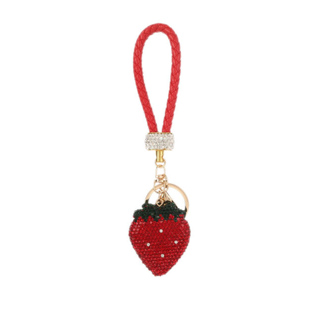 Fashion Full Diamond Strawberry Keychain for Women Creative Car Key Pendant