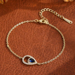 Gold-bracelet