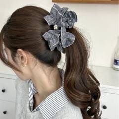 Kroean fashion hair claw clips for women