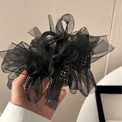 Hair claw clips