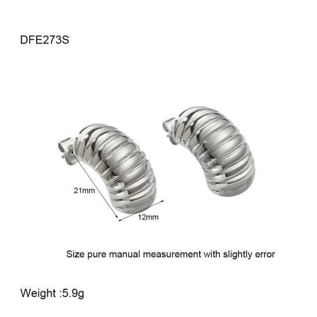 18KG striped pattern geometric heart stainless steel earrings studs