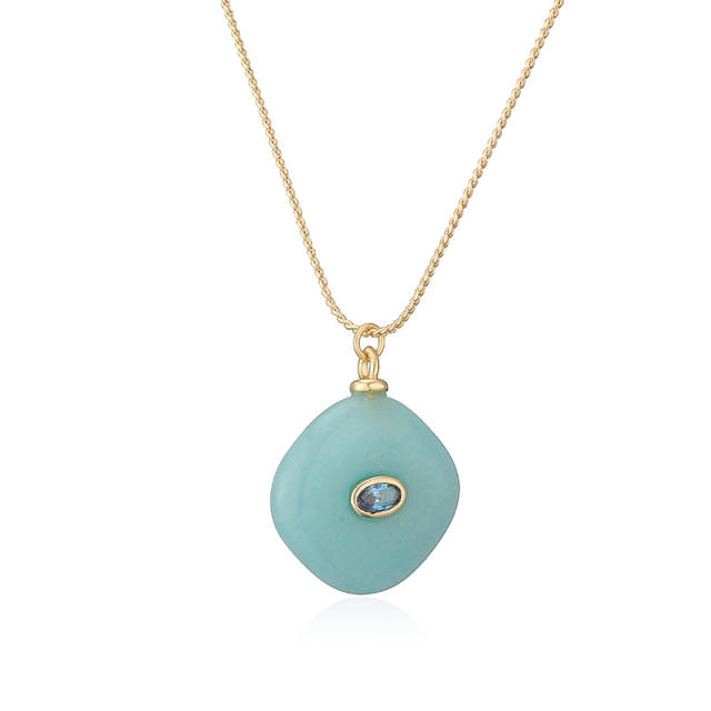 Vintage natural stone pendant gold plated copper necklace