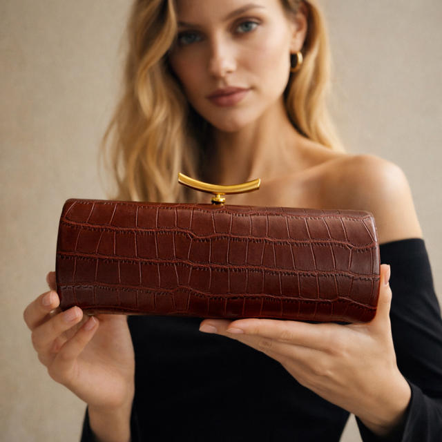 PU crocodile-patterned baguette bag clutch bag evening bag