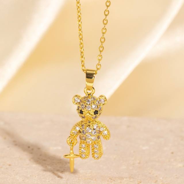 Heavy Industry Three-Dimensional Full Diamond Hot Air Balloon Pendant Necklace for Women