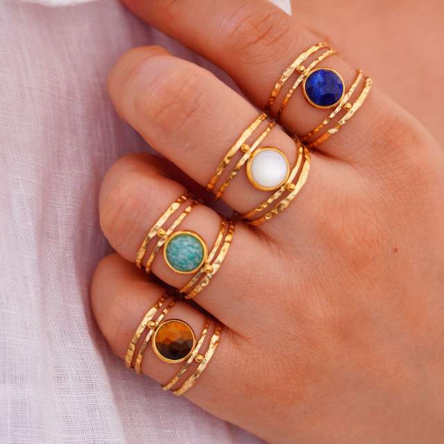 Hot sale vintage natural stone inlaid hollow out stainless steel rings