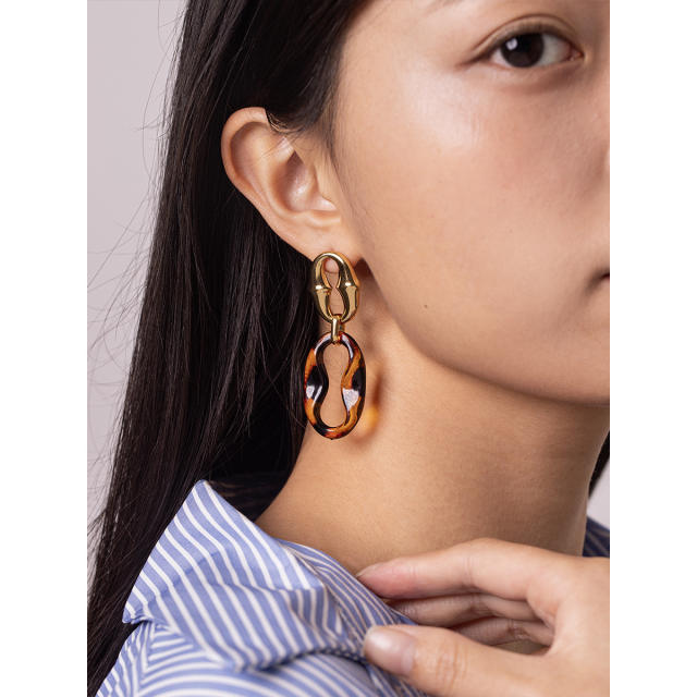 Vintage geometric chain acrylic circle stainless steel earrings