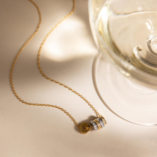 18KG mix color circle pendant stainless steel necklace
