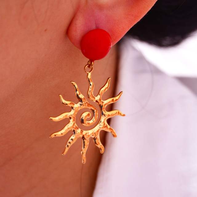 Holiday trend red enamel bead stainless steel sunshine dangle earrings stainless steel earrings