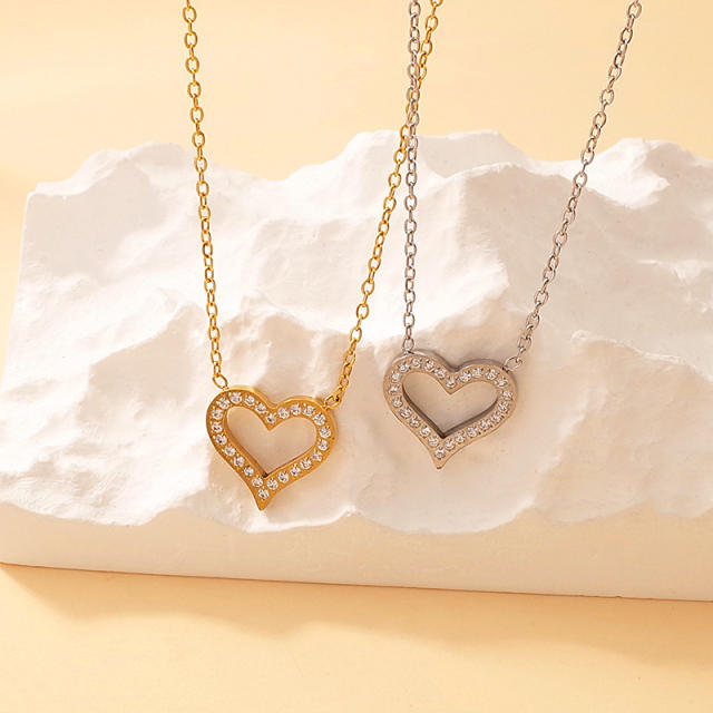 Dainty diamond heart pendant stainless steel necklace