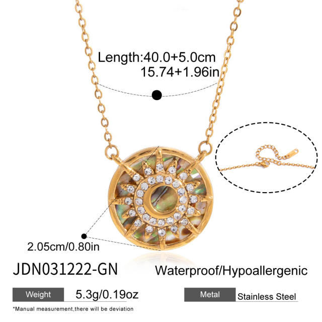Retro star-shaped hollow out pendant stainless steel necklace