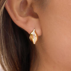 18KG wave shape diamond stainless steel earrings hoop earrings