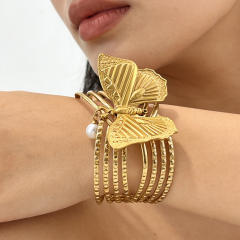 18KG stereo butterfly stainless steel bangle bracelet