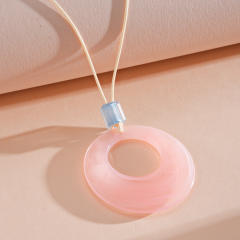 Vintage resin circle pendant rope chain necklace long necklace for women