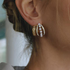 Elegant imitation pearl bead diamond inlaid stainless steel earrings
