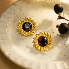 Vintage sunflower shape stainless steel earrings