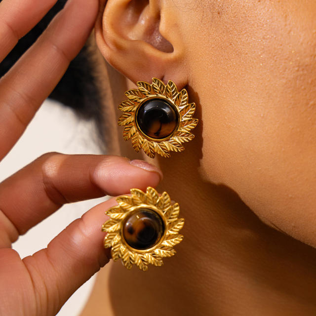 Vintage sunflower shape stainless steel earrings