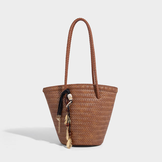 Unique Woven Bag New Summer Trendy French Retro Bucket Tote Shoulder Bag