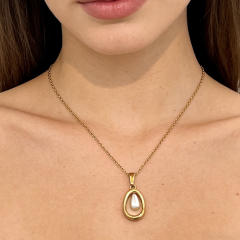 18KG waterdrop pearl hollow out pendant stainless steel necklace