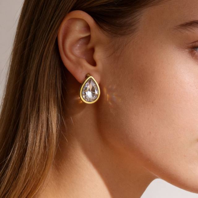 18KG drop shape crystal stainless steel earrings studs