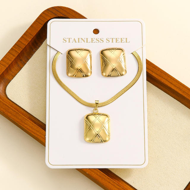 Easy match heart design stainless steel necklace earrings set