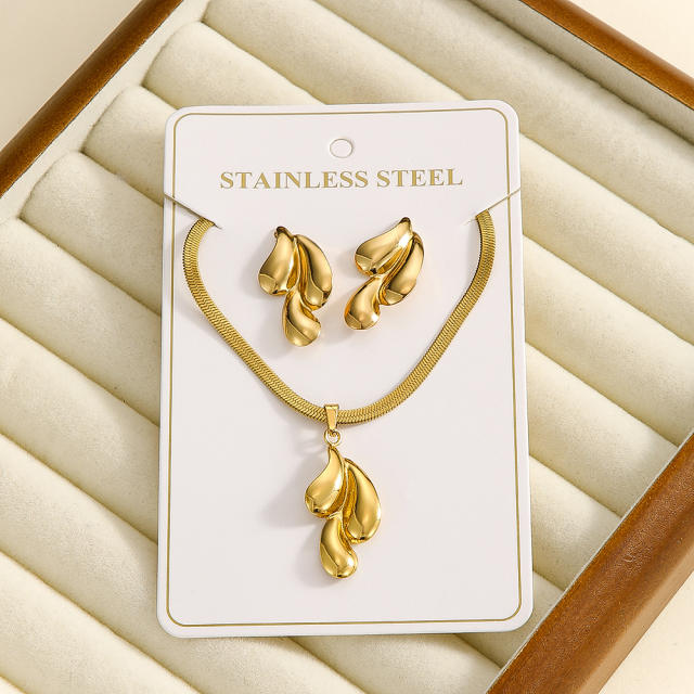 Unique Baroque Glass Bead Pendant Necklaces easy match stainless steel necklace set