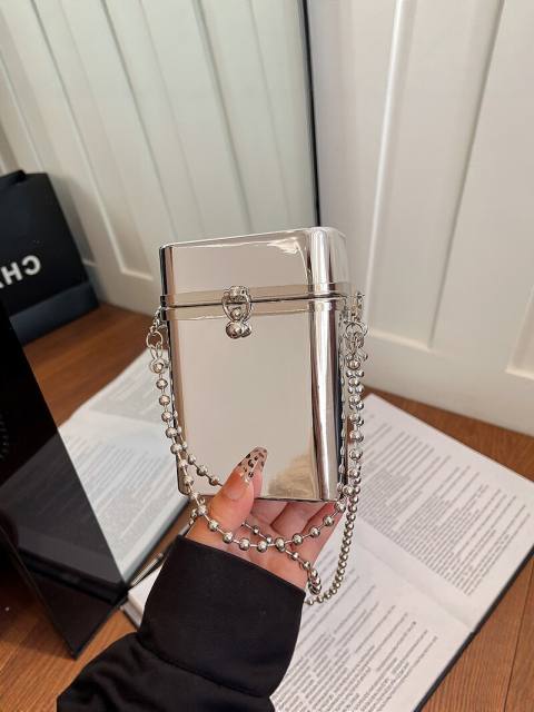 2026 New Acrylic Transparent Chain Bag Candy Color Mini Crossbody Bag Fashion Lipstick Bag Coin Purse Wholesale