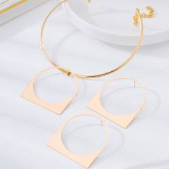 Exaggerated geometric square metal necklace earrings set