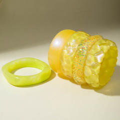 Fashionable Glitter Resin Exaggerated Bracelets Simple Pearlescent Glitter Peach Heart Bracelets