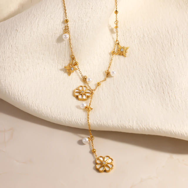 Stainless Steel Necklace for Women Non-Fading Eight-Pointed Star Flower Pearl necklace