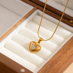 Delicate rhinestone heart pendant stainless steel necklace