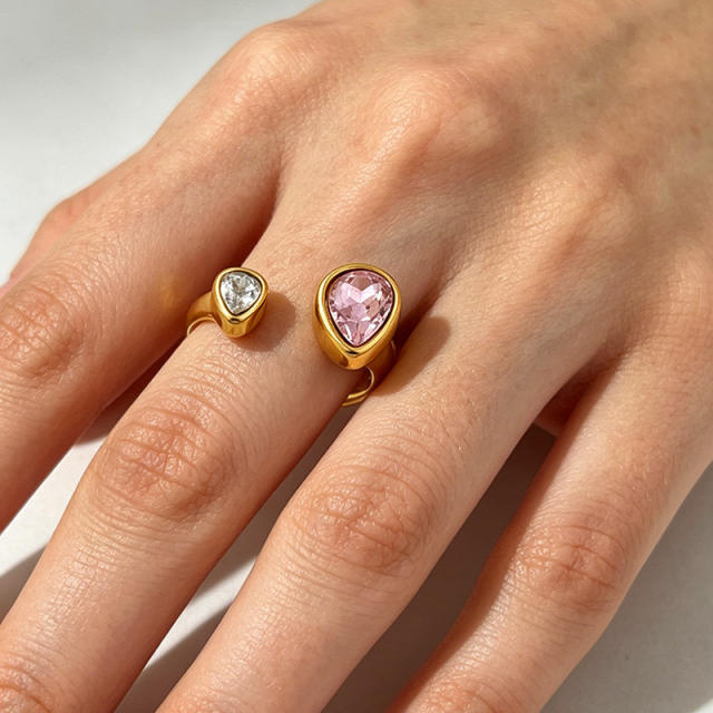 Sweet pink white cubic zircon inlaid stainless steel rings