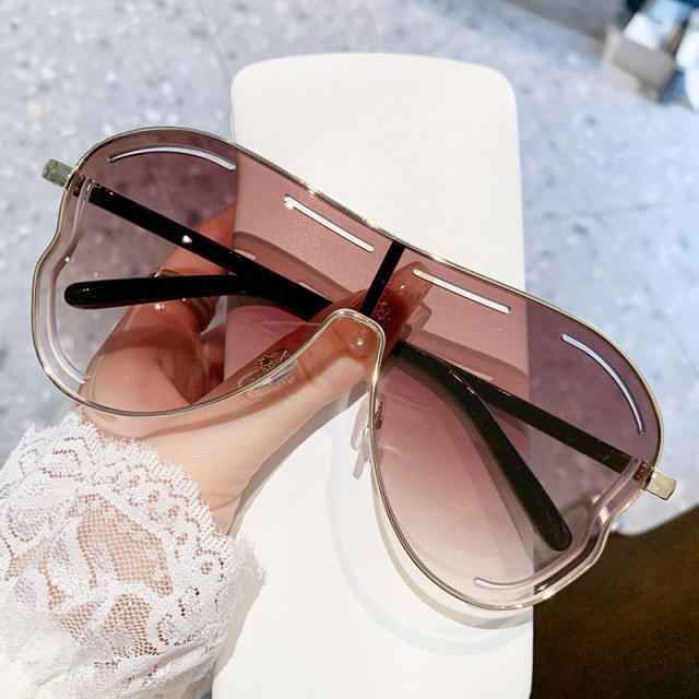 Big frame sunglasses high sense women's party sunglasses one-body lenses personalized hollow sunglasses