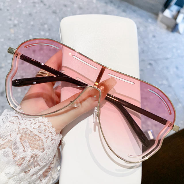 Big frame sunglasses high sense women's party sunglasses one-body lenses personalized hollow sunglasses