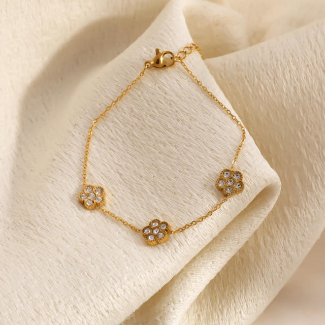 18KG diamond flower stainless steel bracelet