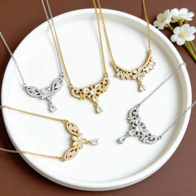 Elegant cubic zircon flower stainless steel chain necklace diamond necklace