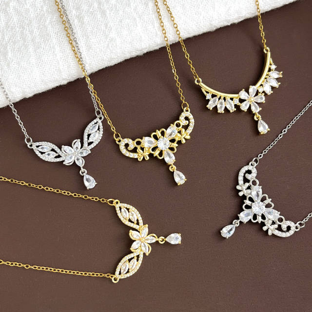Elegant cubic zircon flower stainless steel chain necklace diamond necklace