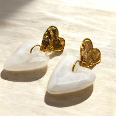 Vintage fold heart acrylic heart stainless steel earrings