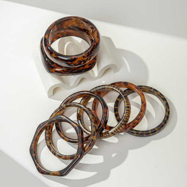 Sexy Leopard Print Resin Bracelet Unique Irregular Circular Gradient arcylic bangle