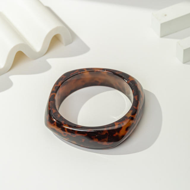 Sexy Leopard Print Resin Bracelet Unique Irregular Circular Gradient arcylic bangle
