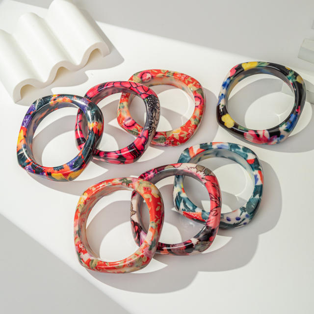 Ins-Style Geometric Square Irregular Gradient Pattern Resin Bracelet Personalized acrylic bangle