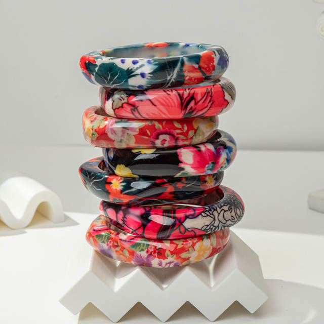 Ins-Style Geometric Square Irregular Gradient Pattern Resin Bracelet Personalized acrylic bangle