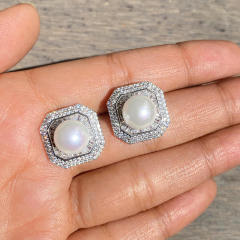 Zircon-Encrusted Imitation Pearl Earrings