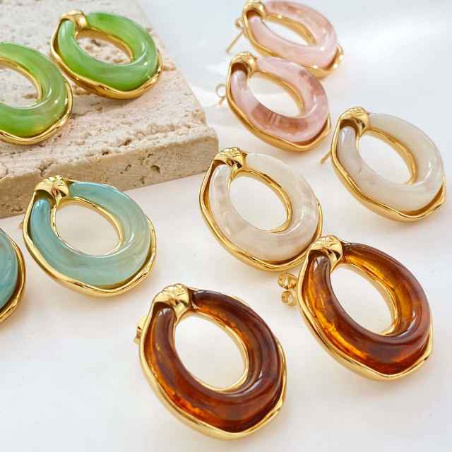 Concise colorful resin circle shape stainless steel earrings