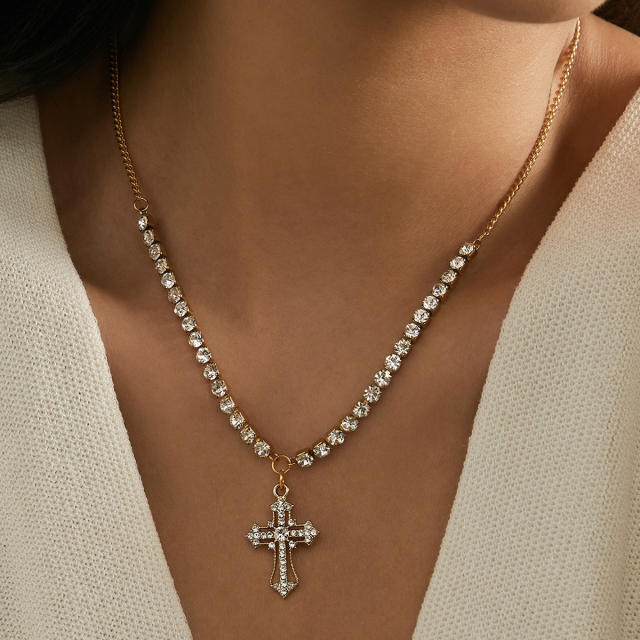 New stainless steel necklace diamond cross pendant necklace